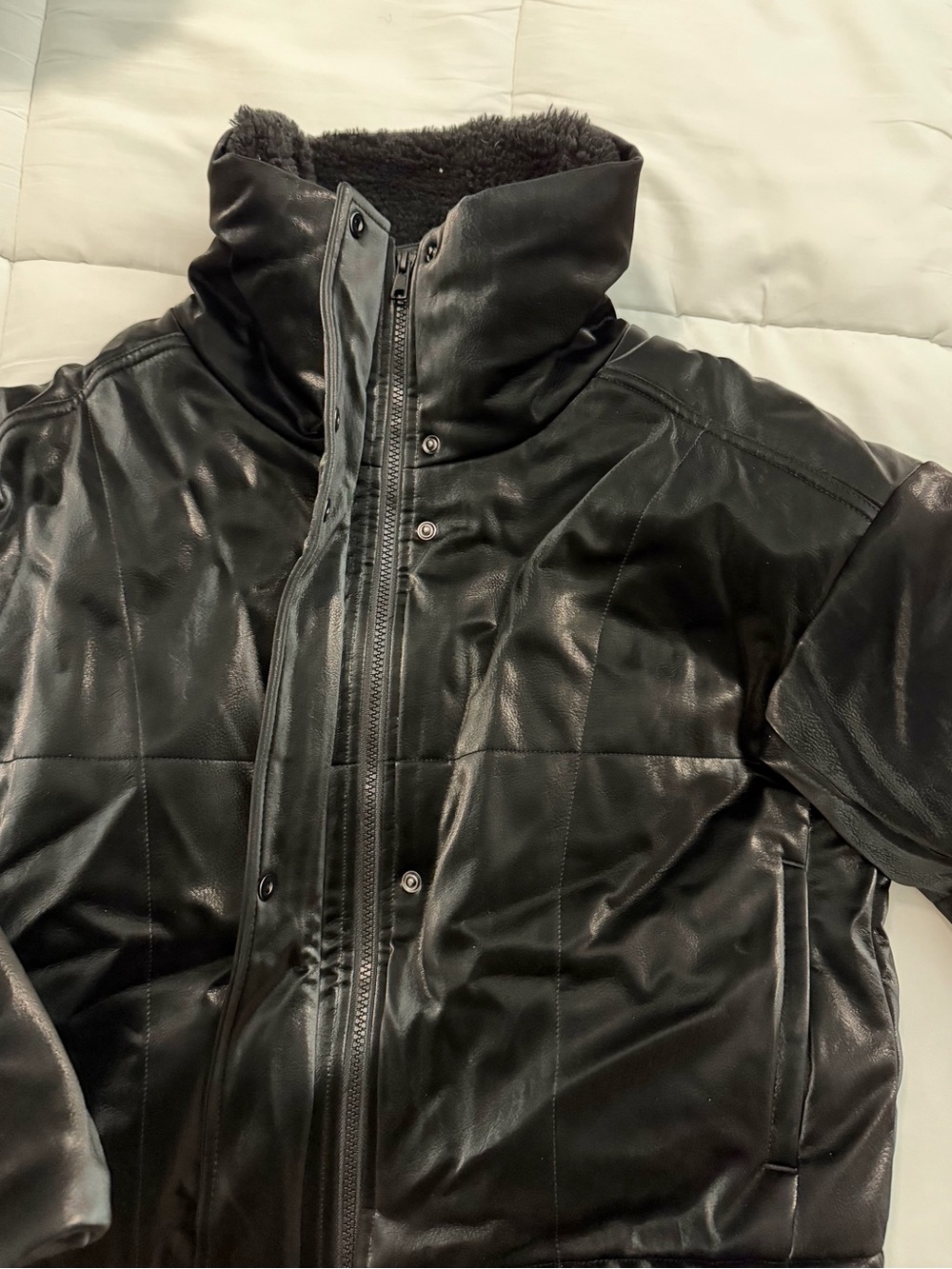 Alo Yoga Orion Cropped Puffer Jacket - Size Small - Picture 3 of 16